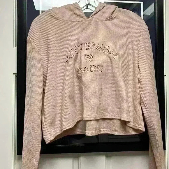 Kittenish babe, thermal crop top - Picture 1 of 8